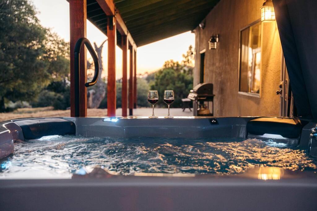 보레고 스프링스 Country Cowboy Hot Tub Hideaway On 20 Acres 빌라 외부 사진